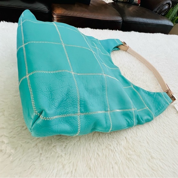 Ceci Ou Cela Plus Une Aqua Green Genuine Leather Shoulder/Hobo Bag - Picture 7 of 16